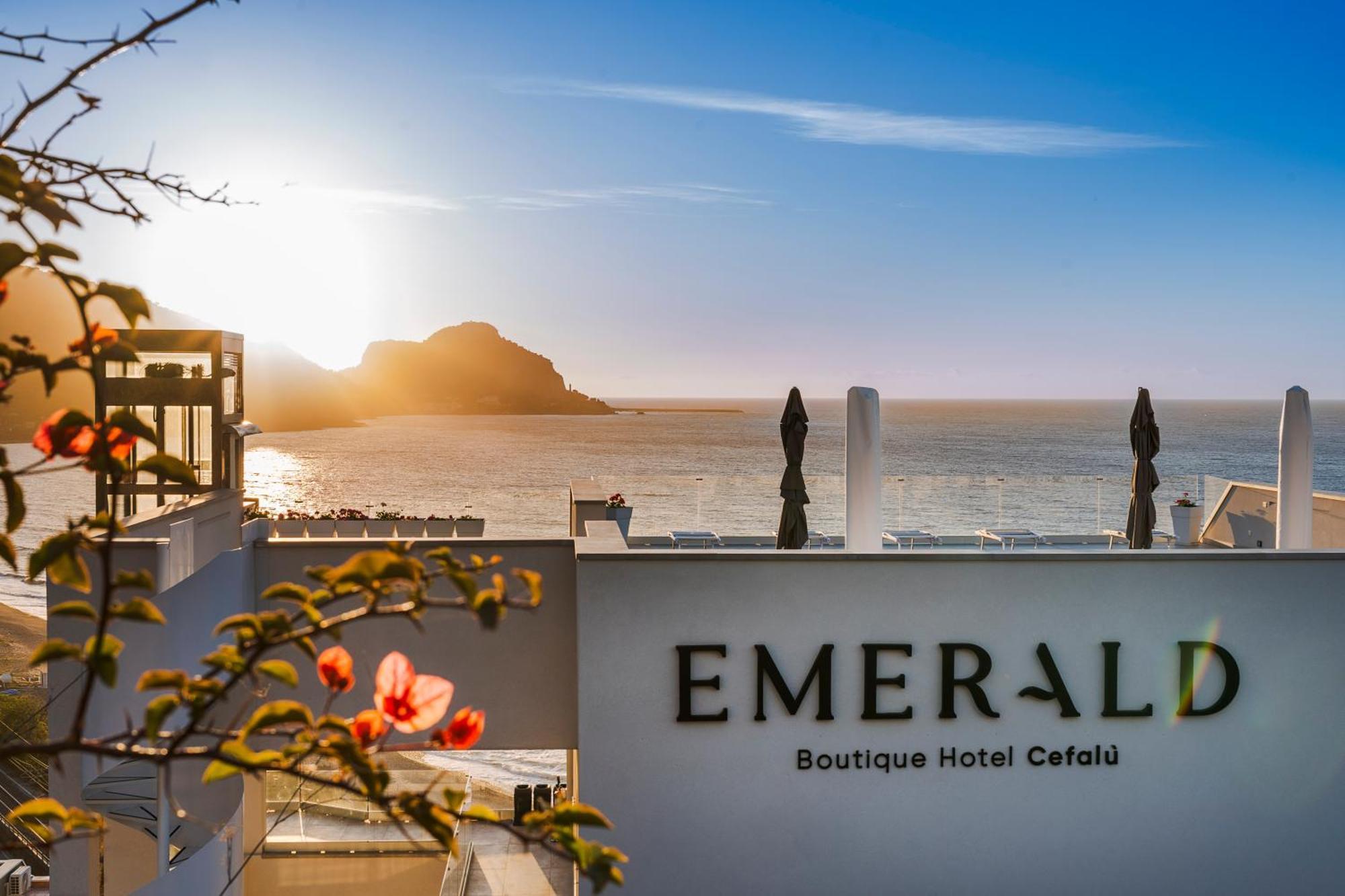 Emerald Hotel Residence Cefalù Buitenkant foto
